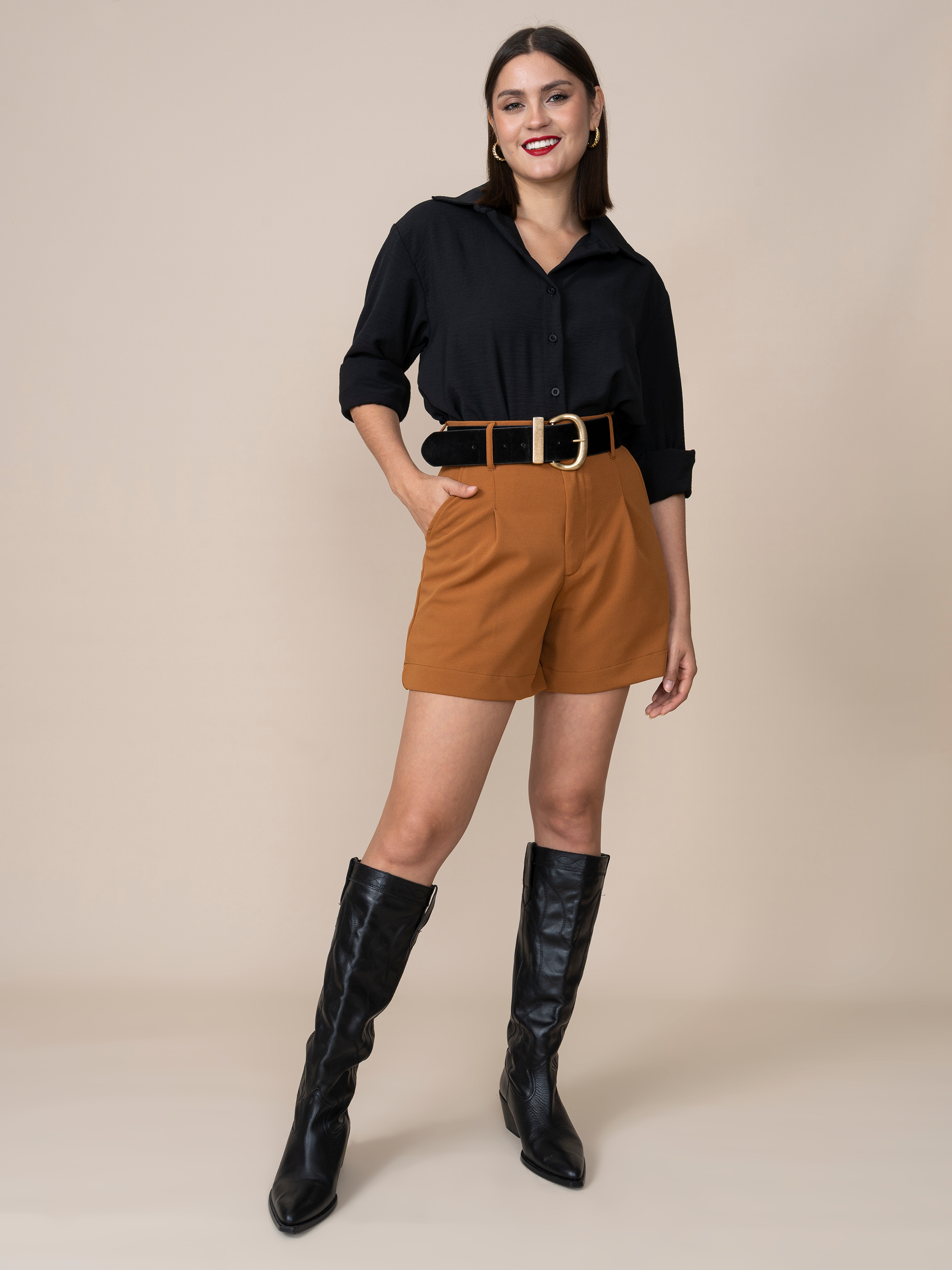 Short Julieta Ocre