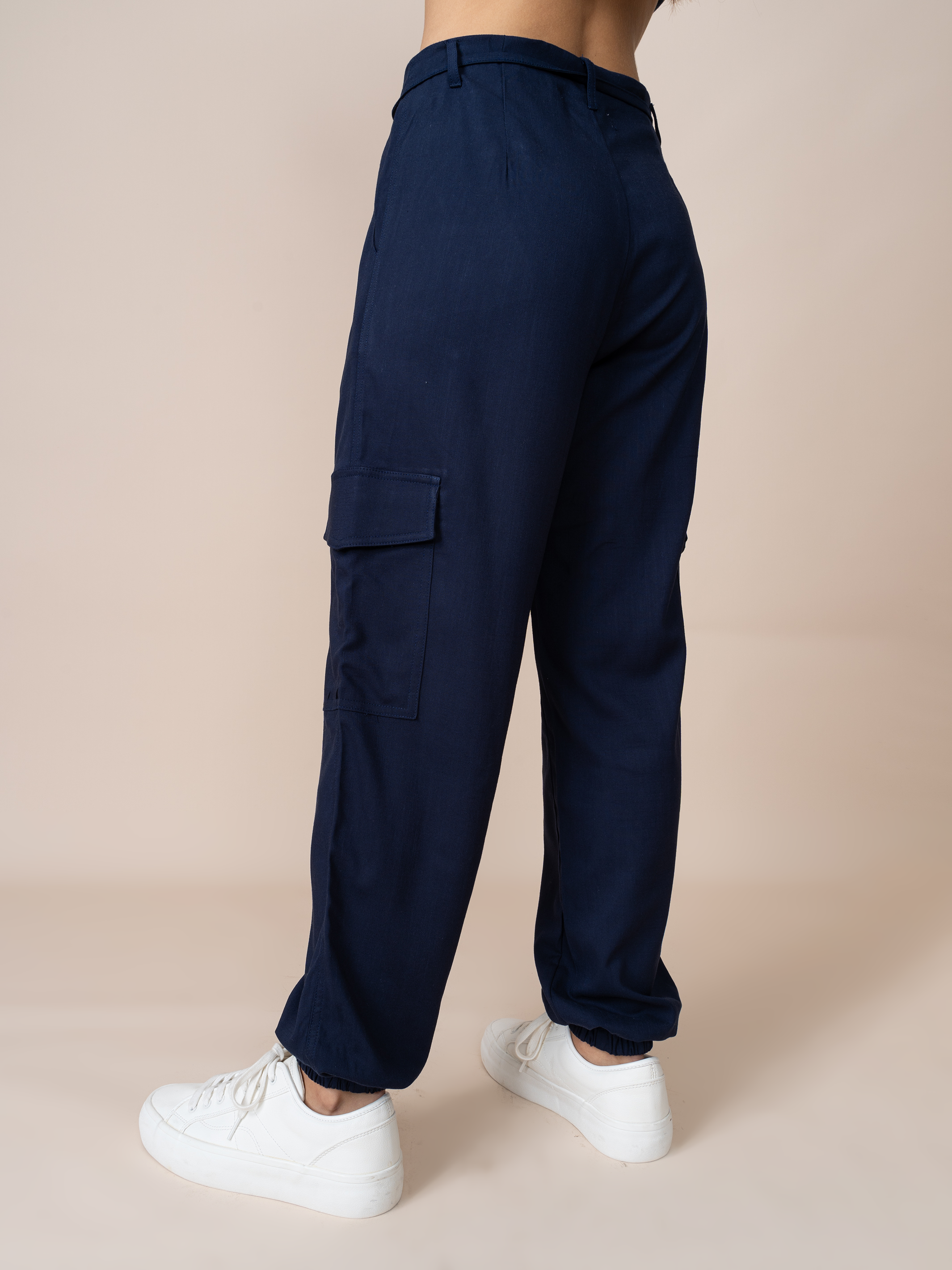 Jogger Leonela Azul