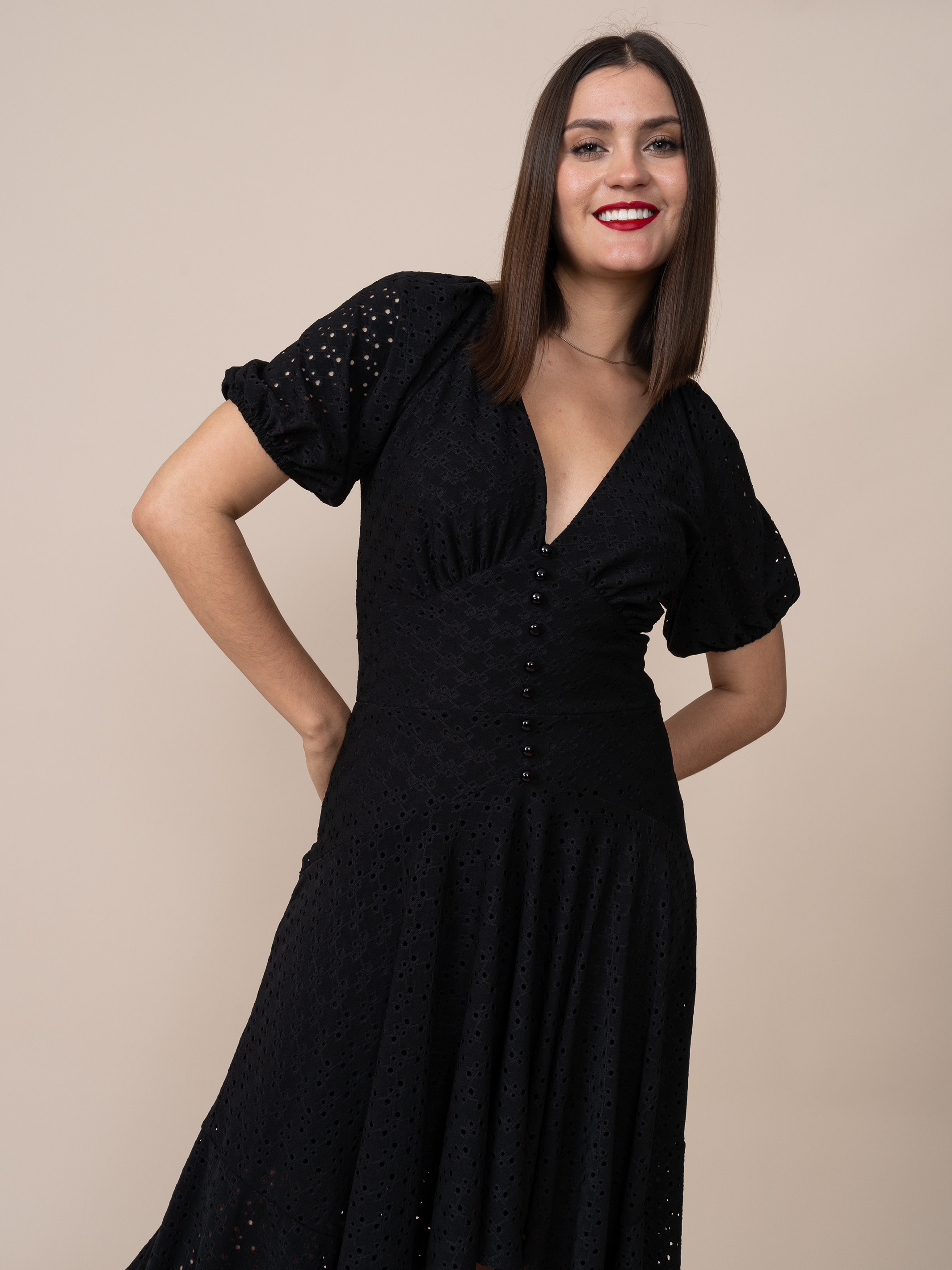 Vestido de Broderie Gloria Negro