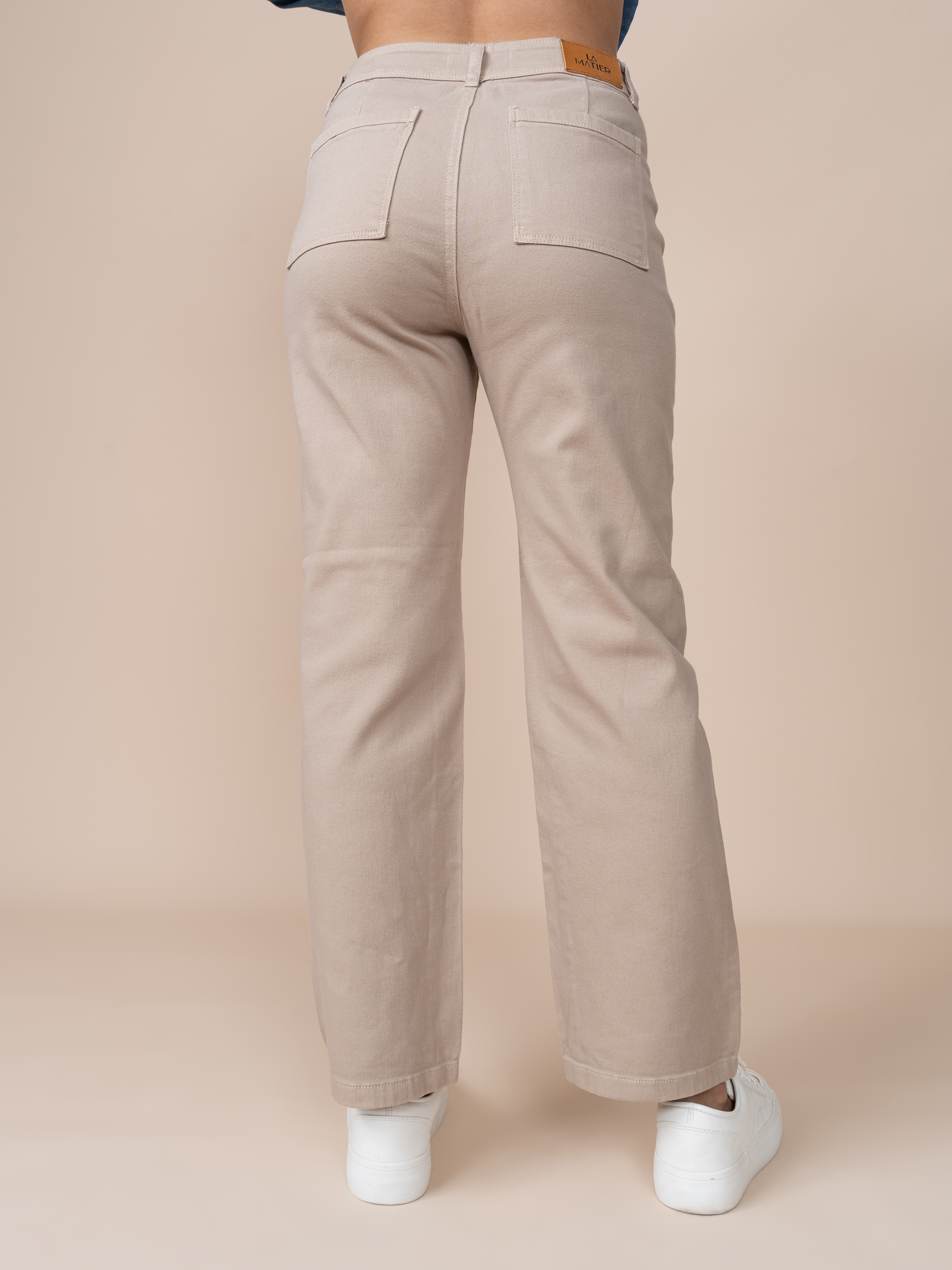Jean Carlotta Beige