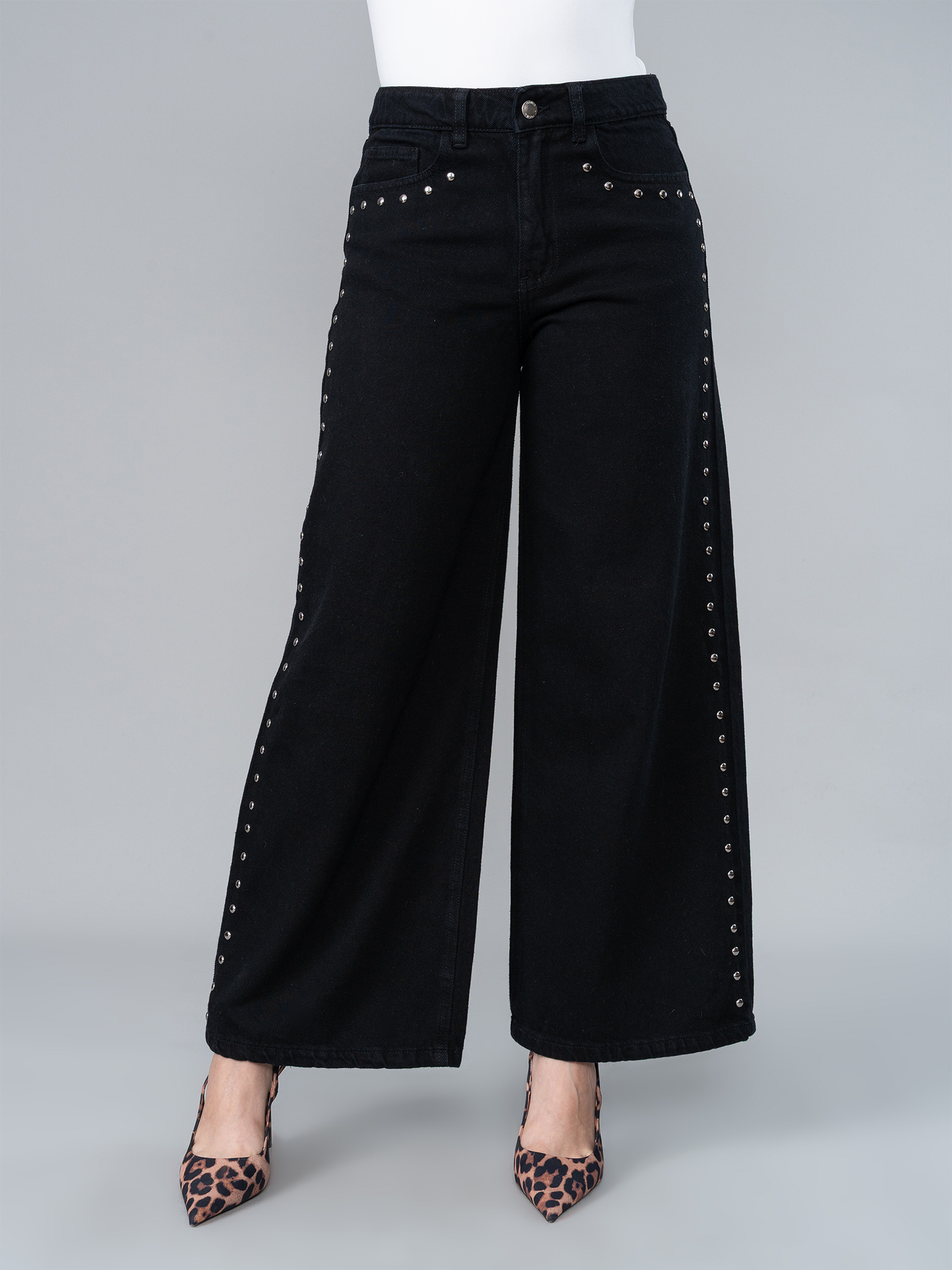 Jean de Tachas Lau Negro