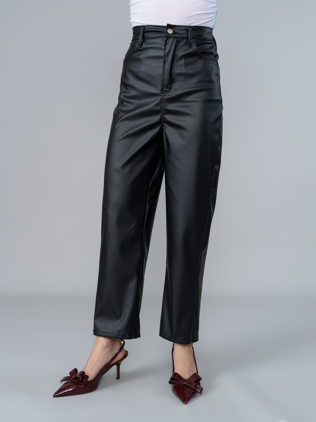 Pantalón Ani Negro en Cuerina