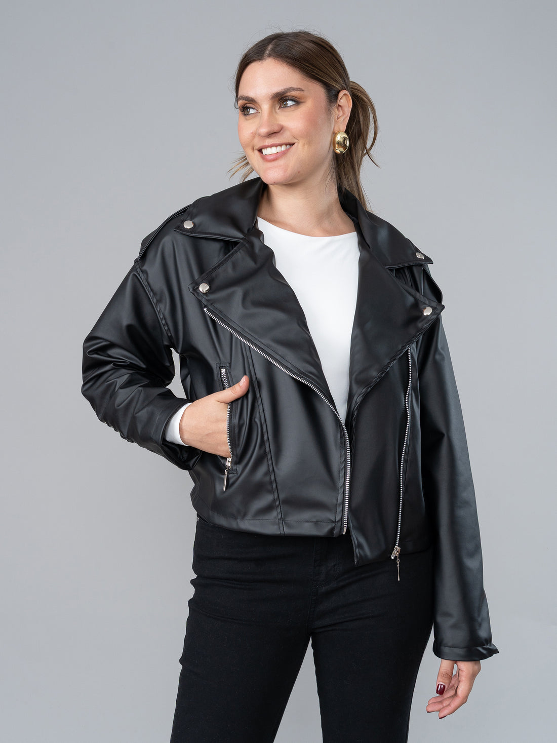 Casaca Amelie Negra en Cuerina